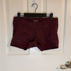 NOBULL Women’s Shorts 2.5” Maroon Leopard Print